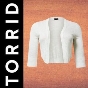 Torrid: Cloud Dancer 3/4 Sleeve Cropped Shrug